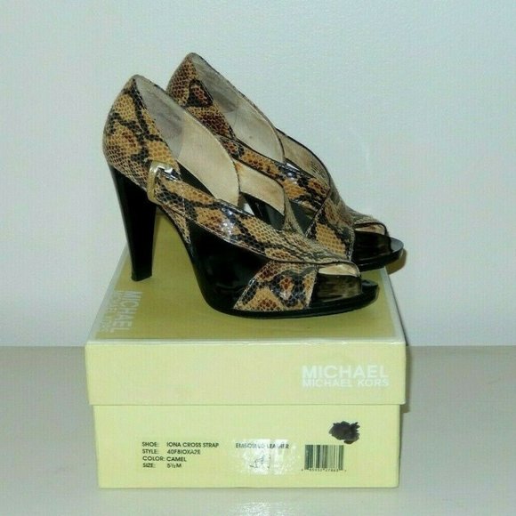 Michael Kors Heels 5.5 Iona Camel Reptile Snake Sandals Worn Once with Box - Picture 2 of 11